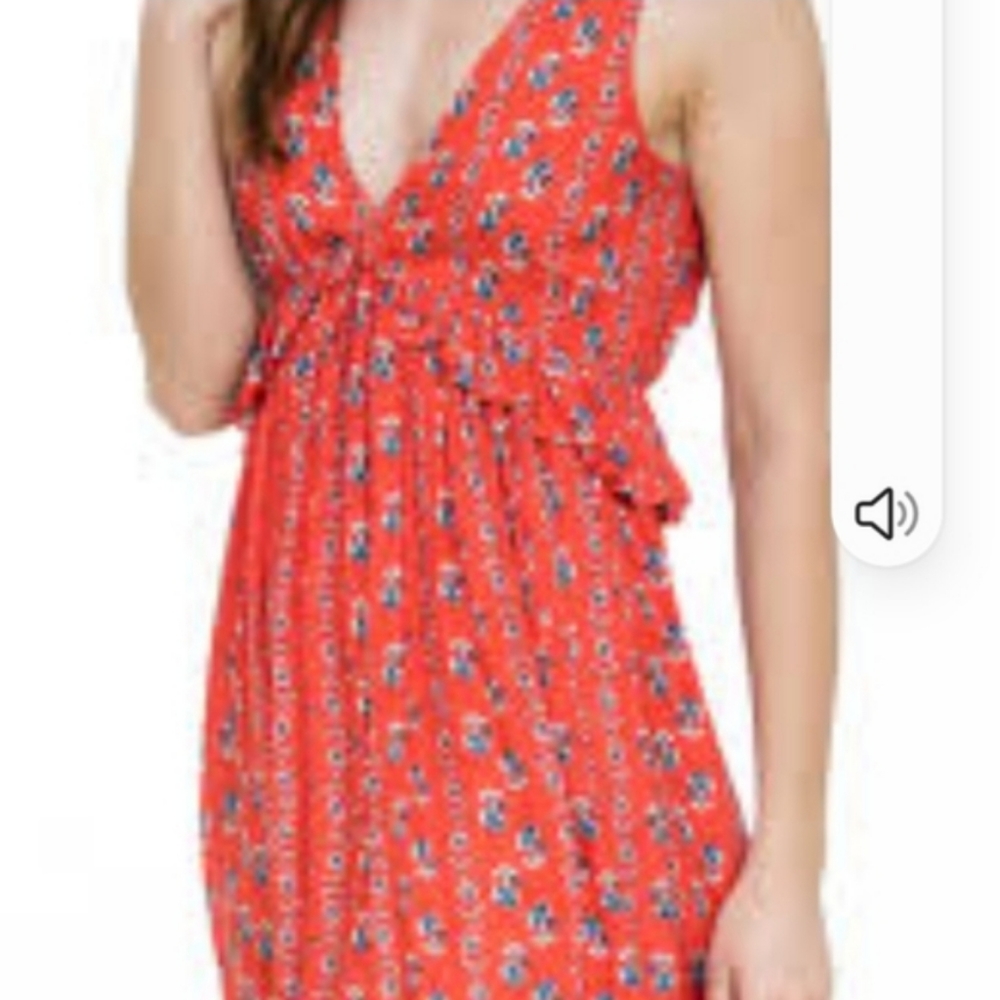 En Creme Plung Neckline Sleeveless Ruffled Waistline Red Blue Floral Mid…